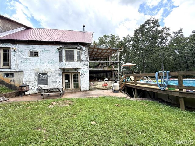 10231 Old 8 D, Mineral Point, MO 63660