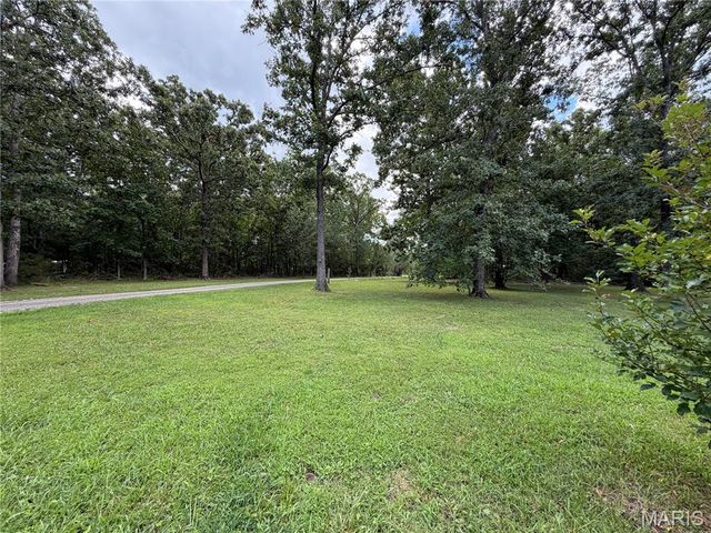 10231 Old 8 D, Mineral Point, MO 63660