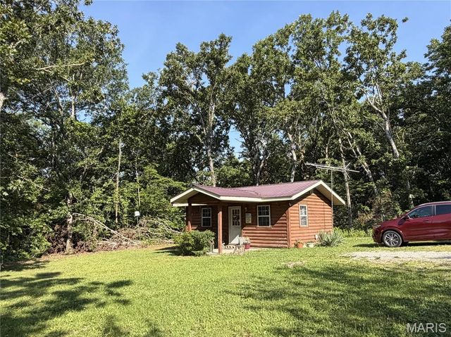 10231 Old 8 D, Mineral Point, MO 63660