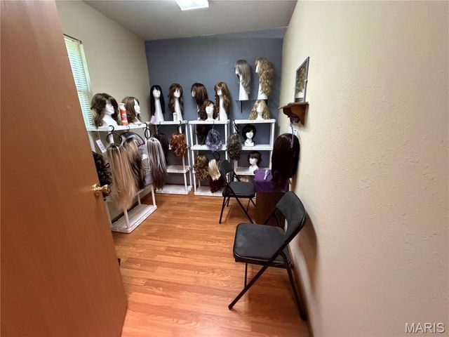 10231 Old 8 D, Mineral Point, MO 63660