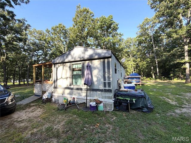10231 Old 8 D, Mineral Point, MO 63660