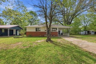 207 S Elm Street, Searcy, AR 72143