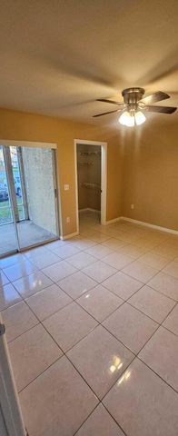 4767 Via Palm Lakes 201, West Palm Beach, FL 33417