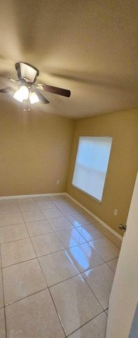 4767 Via Palm Lakes 201, West Palm Beach, FL 33417