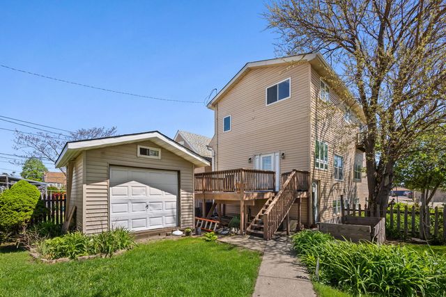 5230 S Lockwood Avenue, Chicago, IL 60638