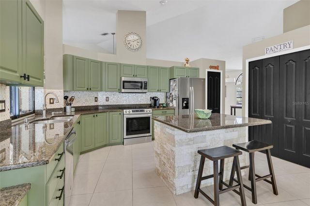 8021 MOONLIGHT LANE, New Port Richey, FL 34654