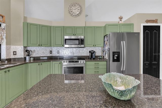 8021 MOONLIGHT LANE, New Port Richey, FL 34654