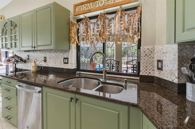 8021 MOONLIGHT LANE, New Port Richey, FL 34654