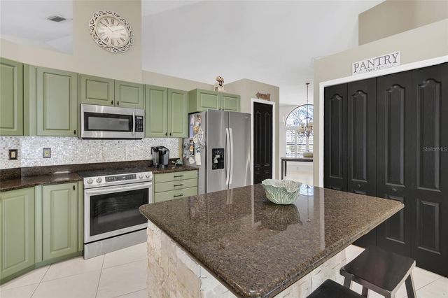 8021 MOONLIGHT LANE, New Port Richey, FL 34654