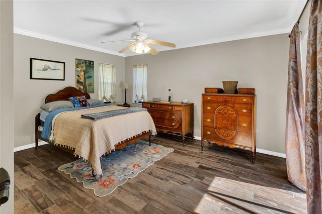 8021 MOONLIGHT LANE, New Port Richey, FL 34654