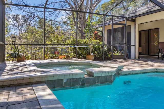 8021 MOONLIGHT LANE, New Port Richey, FL 34654