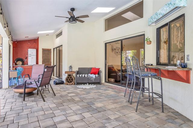 8021 MOONLIGHT LANE, New Port Richey, FL 34654