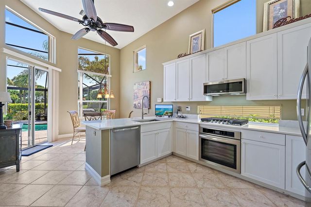 7964 Via Villagio, West Palm Beach, FL 33412
