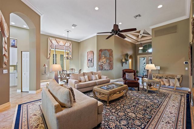 7964 Via Villagio, West Palm Beach, FL 33412