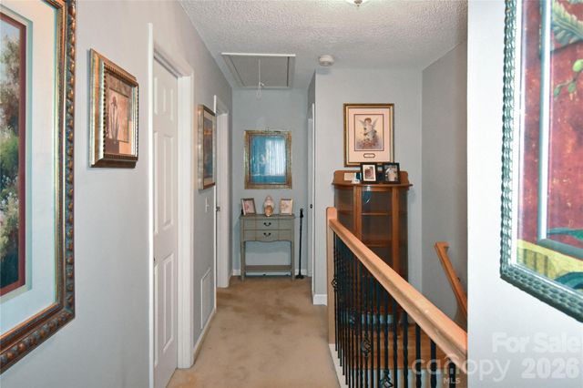 1861 Plaza Drive, Hickory, NC 28602