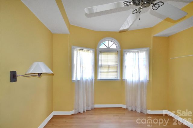 1861 Plaza Drive, Hickory, NC 28602