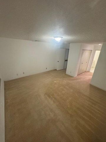 1734 W Sanderling Lane 2, Fort Pierce, FL 34982