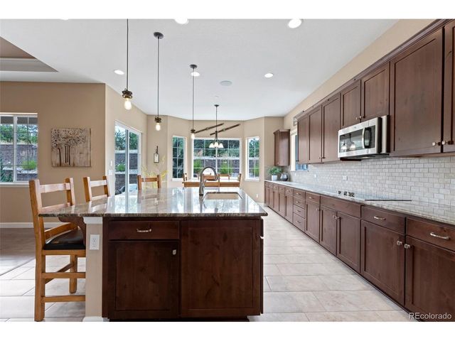 5577 Water Oak Cir, Castle Rock, CO 80108