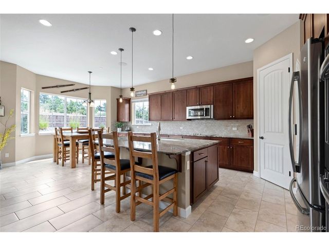 5577 Water Oak Cir, Castle Rock, CO 80108