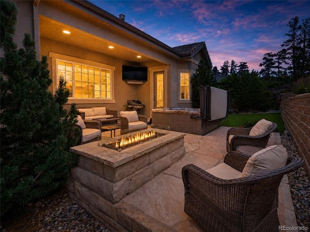 5577 Water Oak Cir, Castle Rock, CO 80108