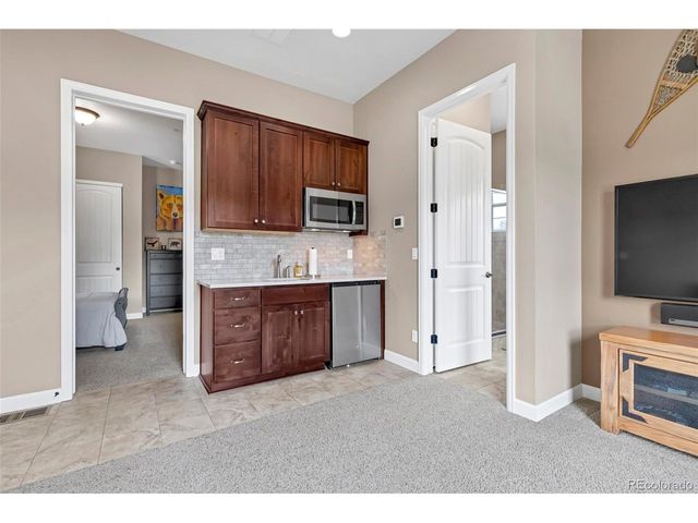 5577 Water Oak Cir, Castle Rock, CO 80108