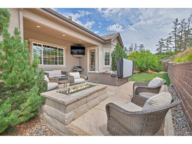 5577 Water Oak Cir, Castle Rock, CO 80108
