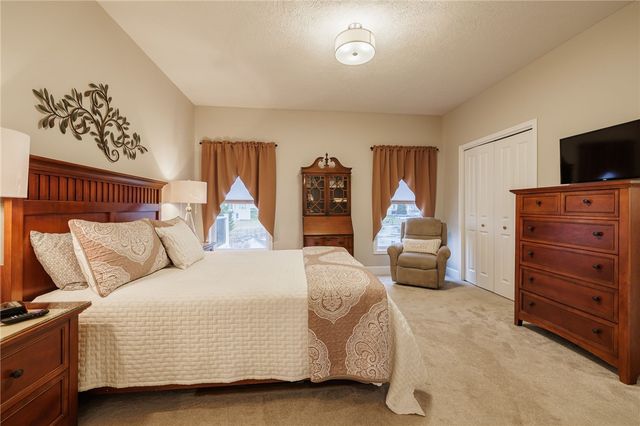 6113 Holly Creek Drive, Ontario, NY 14519