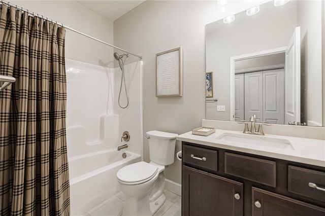 6113 Holly Creek Drive, Ontario, NY 14519