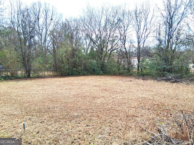 2732 Village Green Lane, Macon, GA 31206