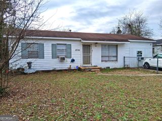 2732 Village Green Lane, Macon, GA 31206