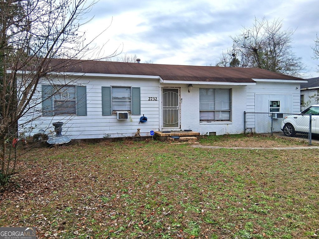 2732 Village Green Lane, Macon, GA 31206