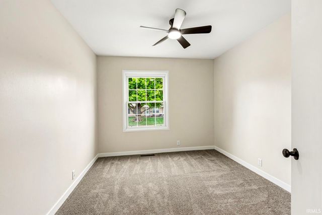 1456 Oakdale Drive, South Bend, IN 46614