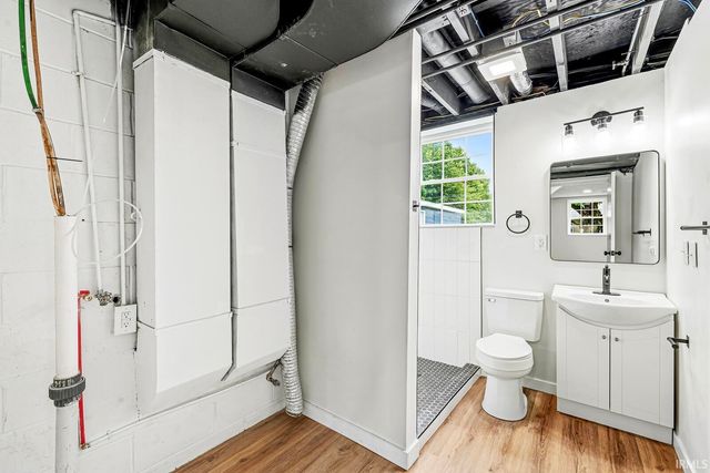 1456 Oakdale Drive, South Bend, IN 46614