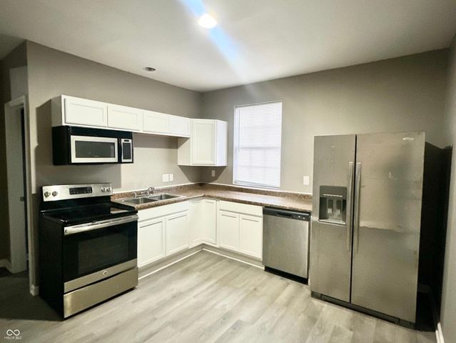 416 N Mulberry Street, Muncie, IN 47305