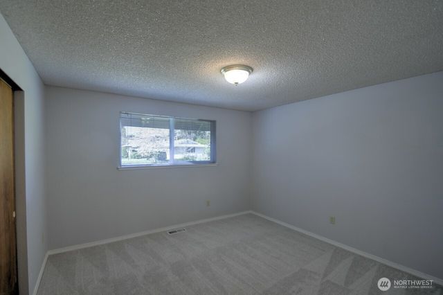 1806 Alanna Drive SE, Lacey, WA 98503