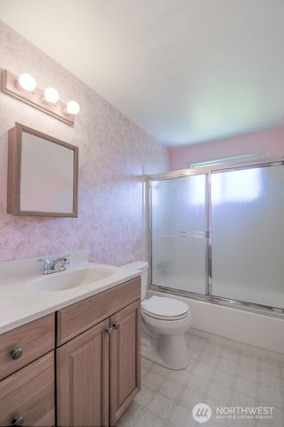 1806 Alanna Drive SE, Lacey, WA 98503