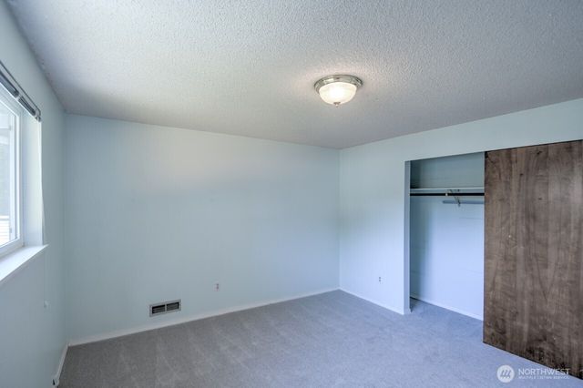 1806 Alanna Drive SE, Lacey, WA 98503