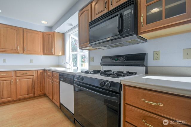 1806 Alanna Drive SE, Lacey, WA 98503