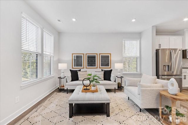 425 Tristram Lane, Charlotte, NC 28205