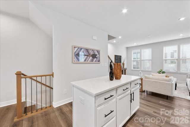 425 Tristram Lane, Charlotte, NC 28205