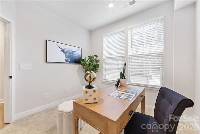 425 Tristram Lane, Charlotte, NC 28205