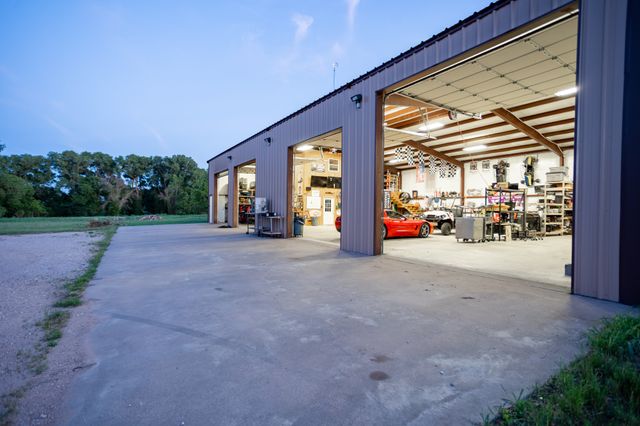 1343 Buster Chatham Road, Waco, TX 76705