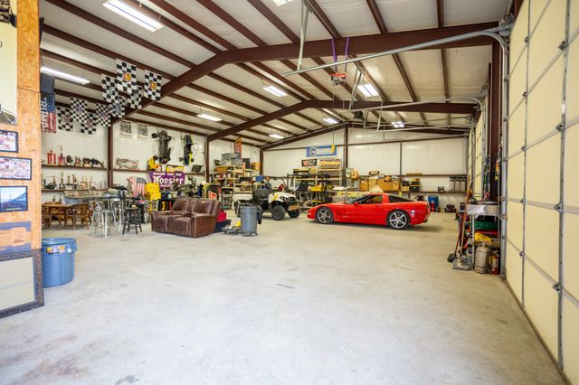 1343 Buster Chatham Road, Waco, TX 76705