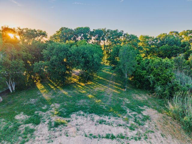 1343 Buster Chatham Road, Waco, TX 76705