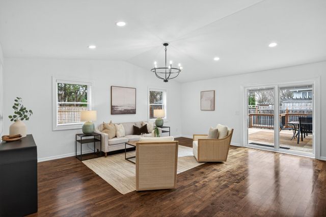 11742 99th Place N, Maple Grove, MN 55369