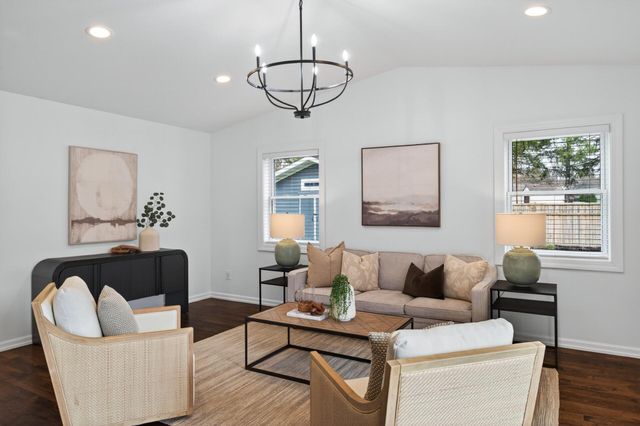 11742 99th Place N, Maple Grove, MN 55369