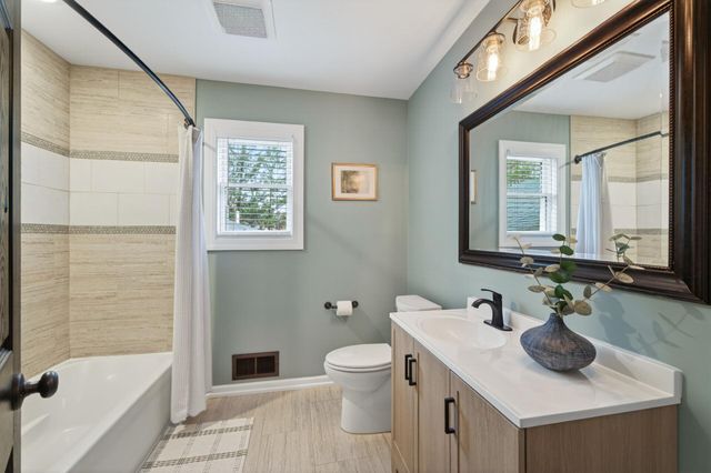 11742 99th Place N, Maple Grove, MN 55369