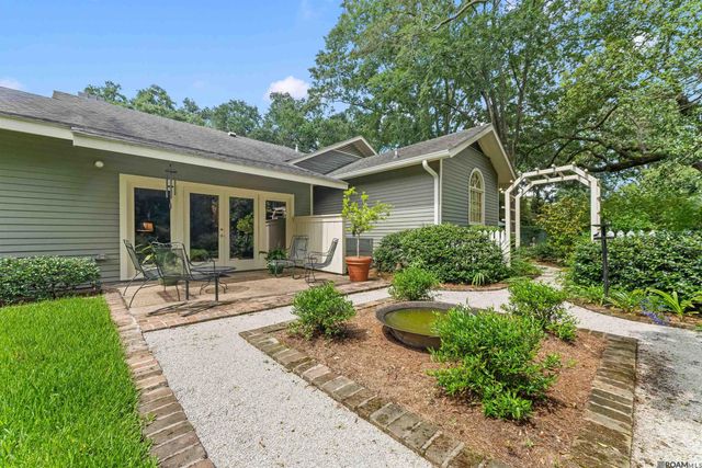 3914 Broussard St, Baton Rouge, LA 70808