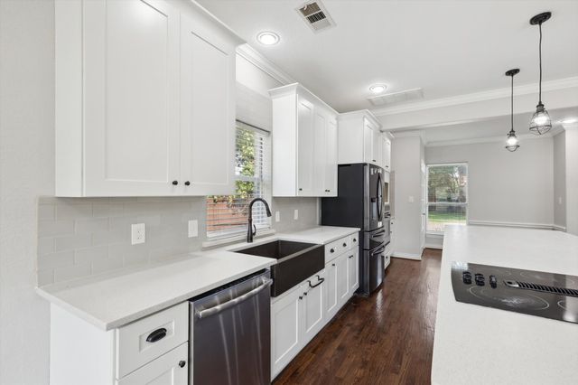 6043 Fieldstone Drive, Dallas, TX 75252
