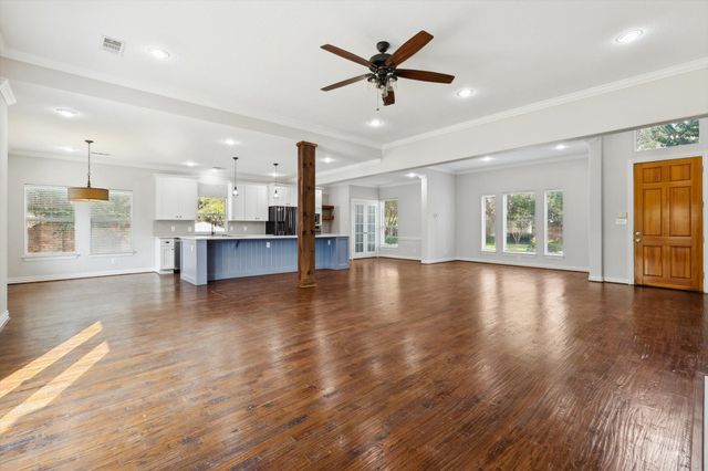6043 Fieldstone Drive, Dallas, TX 75252